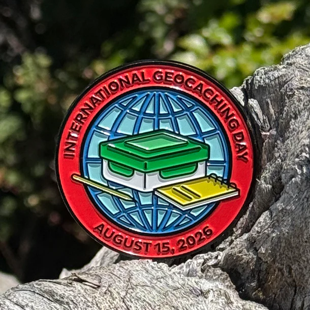 2026 International Geocaching Day Geocoin - front side - outside